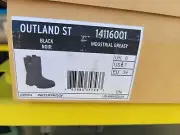 Dr. Martens Air wair Outland St Boots Mens Size 7