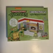 TMNT Construction Set Pizza Parlor with Mikey