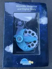 Moonlite Storytime Mini Projector with "The Three Little Pigs" Picture Disc