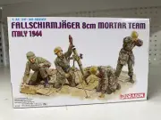 1/35 Dragon FALLSCHIRMJAGER 8cm MORTAR TEAM Figures
