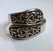 INTRICATE STERLING SILVER VINTAGE RING CAN ADJUST THE SIZE