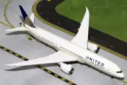 Gemini Jets G2UAL530 United Airlines Boeing 787-900 N38950 Diecast 1/200 Model