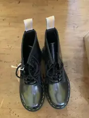 dr. martens boots vegan metallic EU 37 New With Tags