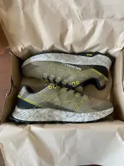 BNIB Merrell Men's MOAB Flight Shoes, J066743, Size 8, Incense