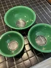 Vintage Pyrex Set of 3 Nesting Mixing Bowls 322 323 325 Green Clear Bottom. Mint