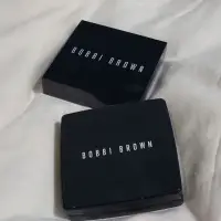 在飛比找蝦皮購物優惠-bobbi brown 羽絨蜜粉餅空瓶2入