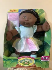Cabbage Patch Kids Soft Sculpt Emelia Honor New In Box