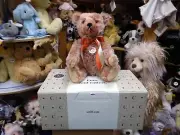 British Collectors Teddy bear 2024 Ltd No 200 by Steiff - EAN 691607