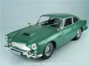 ASTON MARTIN DB4 MODEL CAR 1/43RD SCALE GREEN COLOUR SCHEME EXAMPLE T3412Z(=)