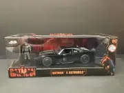 BATMAN & BATMOBILE The Batman 1:24 Jada Die Cast SEALED NIB