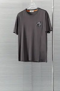 在飛比找Yahoo!奇摩拍賣優惠-Hermes 24春夏新款，H家立體毛巾繡圖案圓領T恤。