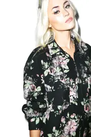 [Wildfox Couture] Vintage Flannel Roses Button Down