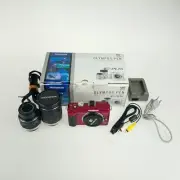 OLYMPUS E-PL 1S Digital Camera 14-42mm F/3.5-5.6 40-150mm F/4-5.6 M.ZUIKO Lens