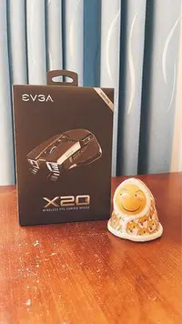 在飛比找Yahoo!奇摩拍賣優惠-【】  evga  x20   三模 人體工程學 滑鼠