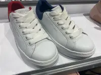 在飛比找Yahoo!奇摩拍賣優惠-SKECHERS 小白鞋 白色扁帶 針織鞋帶