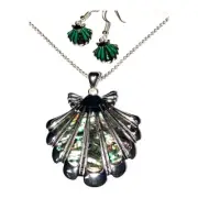 Silver Finish Abalone Paua Shell Pendant Necklace and Earrings Jewelry Set