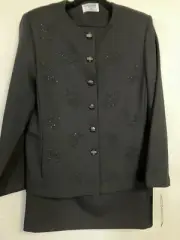 Alfred Dunner Black Skirt/Blazer Suit size 10 petite NWT