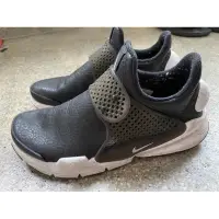 在飛比找蝦皮購物優惠-Nike wmns sock dart prm 黑白皮革潑墨