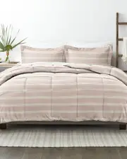 Home Collection Premium Ultra Soft Soft Stripe Reversible Down-Alternative Comforter