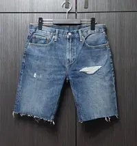 在飛比找Yahoo!奇摩拍賣優惠-門市正品Levis 502重磅水洗破壞加工淺藍色牛仔短褲32