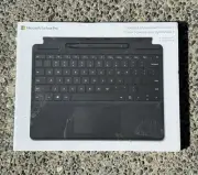 Microsoft Surface Pro (8X600001) Keyboard with Slim Pen 2