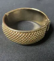 Sarah Coventry “Cosmopolitan” Cuff Gold Tone Bracelet