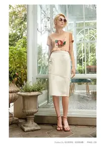 在飛比找Yahoo!奇摩拍賣優惠-*流行專櫃* 2021春夏 流行秀 裙子 2.8折 $798