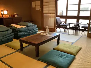 Onomichi Guesthouse Anago no Nedoko