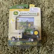 John Deere ‘50 Chevy Truck With Styled A Tractor Ertl Britains
