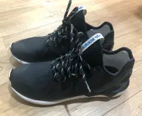 在飛比找Yahoo!奇摩拍賣優惠-ADIDAS Tubular Runner Y-3平民版 Q