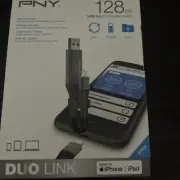 PNY 128GB DUO LINK iOS USB 3.0 OTG Flash Drive for iPhone & iPad and Computers -