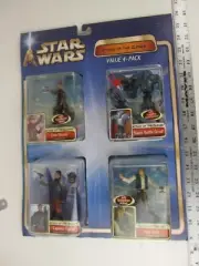 1999 Star Wars Attack of the Clones Value 4-Pack Wesell, Typho, Solo NOS BIS