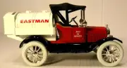 ERTL 1918 Ford Model T Runabout Tanker Eastman Chemical #3 Coin Bank # B024 NOS