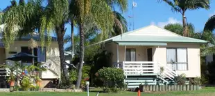 馬奇河度假别墅Maroochy River Resort & Bungalows