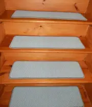 13 = STEP 9" x 30" Premium Wilton Wool Carpet Stair Treads .