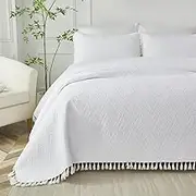 Brandream King Quilt Set White Bedspreads Cotton Elegant Shabby Chic Boho Bohemian Quilt Bedding Set with Tassel Design 3-Piece