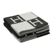 Knitted Artificial Wool Cashmere Warm Throw Sofa Blanket Black white