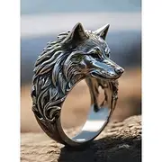 Men's Wolf Head Ring in Titanium Steel - Intricate 3D Design for Gothic and Statement Jewelry Styles