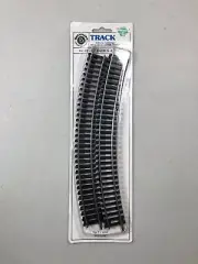 HO scale Bachmann 44102-18" radius Steel curve track 4 pieces - New