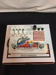 Electro-Harmonix Grand Canyon Delay and Looper White
