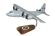 USAF Lockheed Martin WC-130J Hurricane Hunter Desk Top Model 1/72 SC Airplane