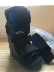 United Ortho Short Air Cam Walker Fracture Boot Fracture Orthopedic Size S -NEW