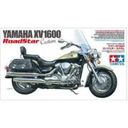 Tamiya 14135 1/12 Yamaha XV1600 Road Star Custom Motorcycle