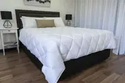 Queen Alliance Plush Quilt + Belissimo Quilt Protector