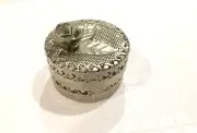 Handmade Floral Metal Mesh Cylinder Decorative Box With Lid