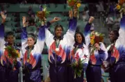 USA Sheryl Swoopes Jennifer Azzi Lisa Leslie Carla McGhee Katy Ste- Old Photo