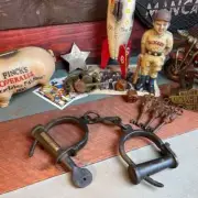 Handcuffs' Property Of Alcatraz Adjustable Handcuffs Iron With Key Gift's