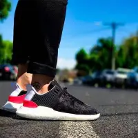 在飛比找Yahoo!奇摩拍賣優惠-Adidas Eqt Support Boost 93/17