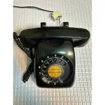 早期600-A2電話 早期撥盤式電話 早期轉盤電話 二手轉盤電話 早期電話 早期家用電話 電話機 拍戲道具 造型背景