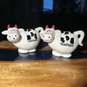 Cow Salt & Pepper Shaker Set Shakers Black White Far side Eyes